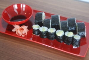 sushi lesson plated-sushi-rolls