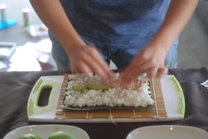 sushi lesson tuna-cucumber-sushi-filling